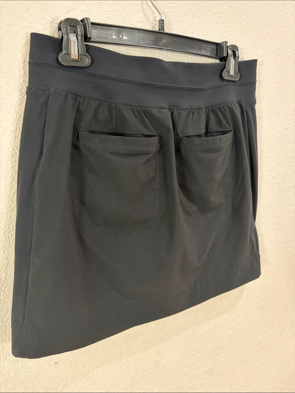 Athleta Classic Black Women’s Skirt-short,Size 6 - Picture 8 of 17